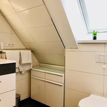 Altstadthus-gemuetliches Mit Gaertchen Διαμέρισμα